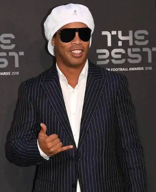 和源源不断 和源源不断